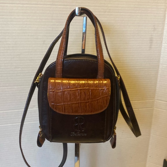 Bellerose Handbags - EUC. Vintage Bellarose all in one handbag with detachable Crossbody stra…